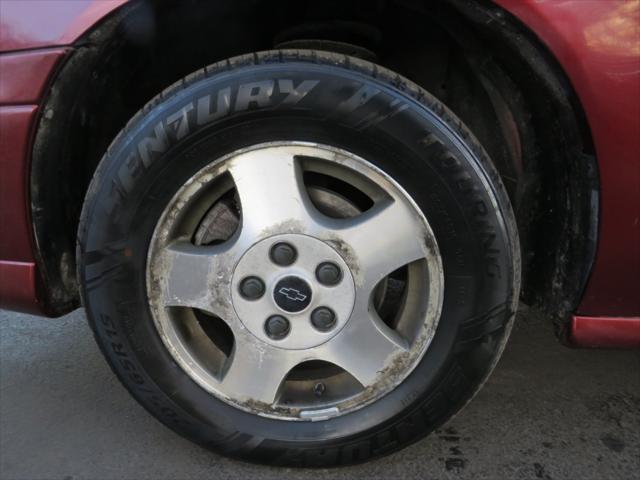 used 2003 Chevrolet Malibu car, priced at $2,997