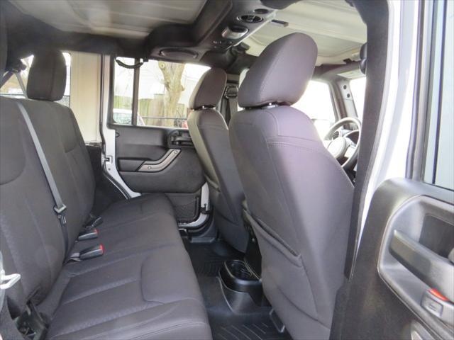 used 2014 Jeep Wrangler Unlimited car, priced at $15,997