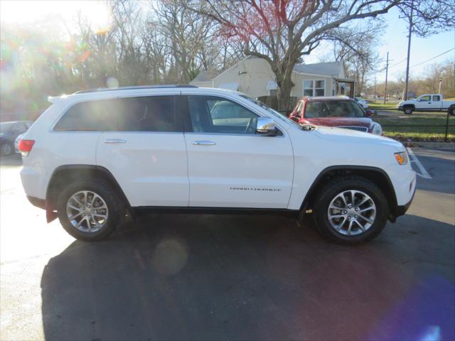 used 2015 Jeep Grand Cherokee car, priced at $11,997