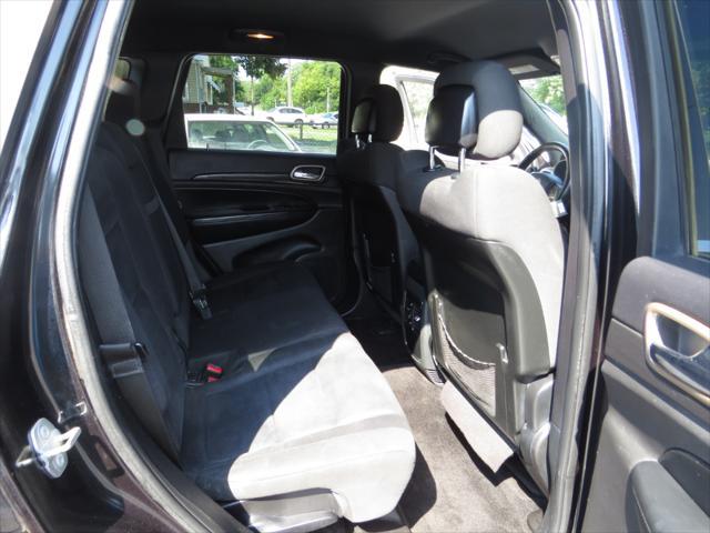 used 2015 Jeep Grand Cherokee car, priced at $11,997