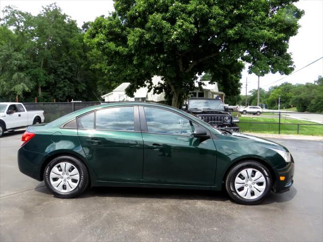 used 2014 Chevrolet Cruze car, priced at $7,197