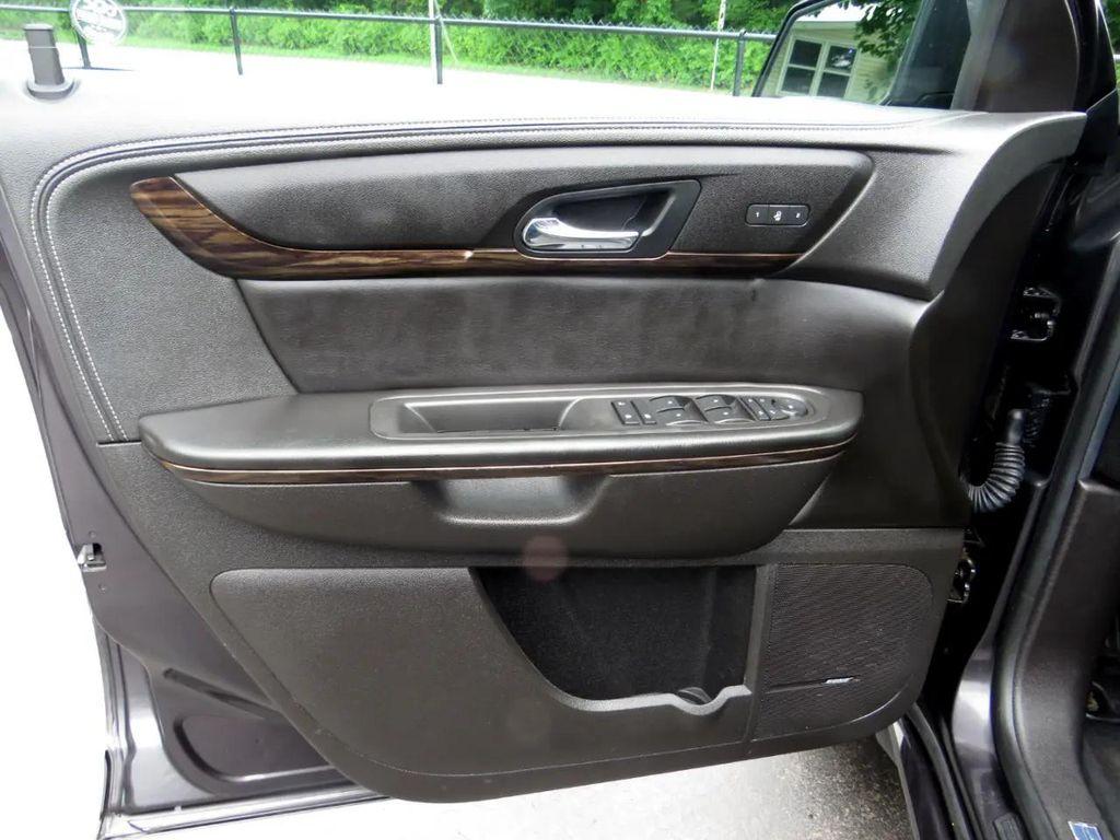 used 2014 GMC Acadia car, priced at $9,997