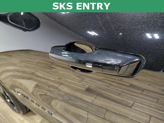 used 2024 Chevrolet Traverse car, priced at $49,425