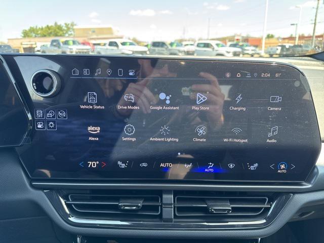 new 2025 Chevrolet Equinox EV car, priced at $47,380