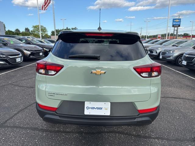 new 2026 Chevrolet TrailBlazer car, priced at $27,925