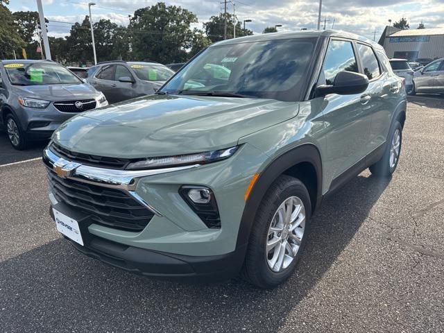 new 2026 Chevrolet TrailBlazer car, priced at $27,925