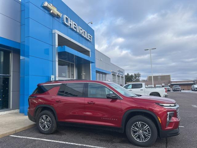 new 2024 Chevrolet Traverse car, priced at $45,815