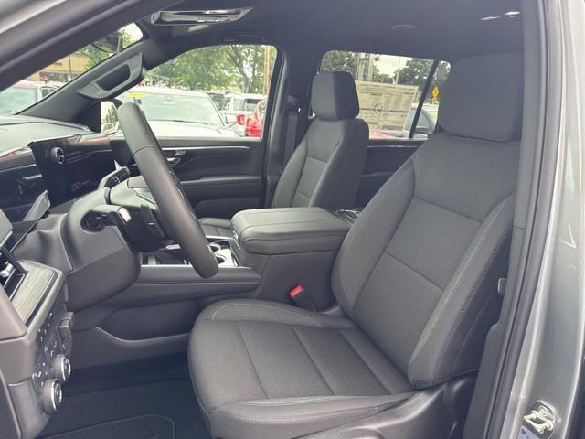 new 2025 Chevrolet Suburban car, priced at $69,610