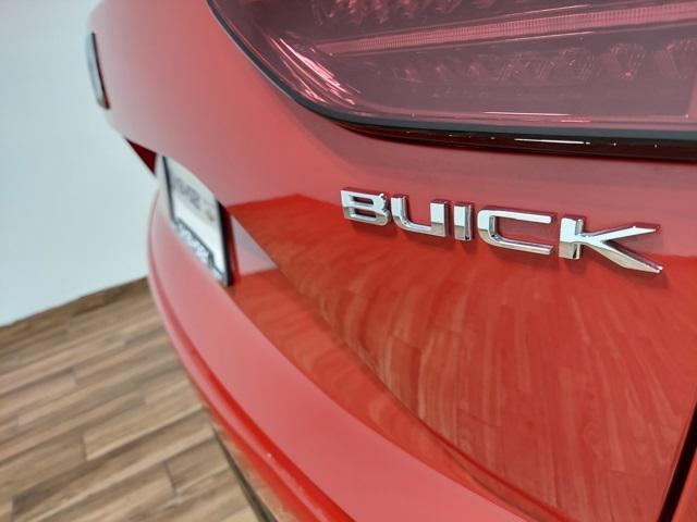 used 2025 Buick Envision car, priced at $33,413
