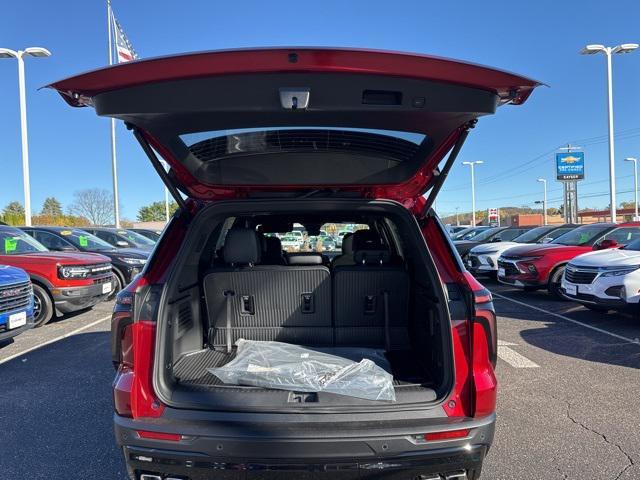 new 2026 Chevrolet Traverse car, priced at $48,621