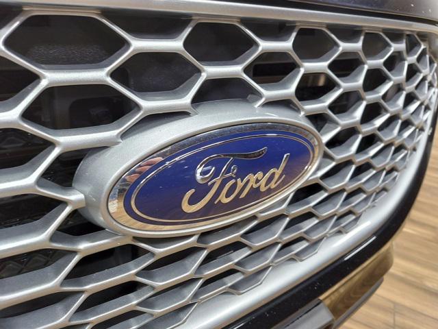 used 2023 Ford Edge car, priced at $22,899