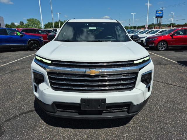 used 2025 Chevrolet Traverse car, priced at $41,986