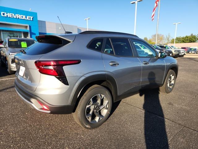 new 2025 Chevrolet Trax car, priced at $24,985