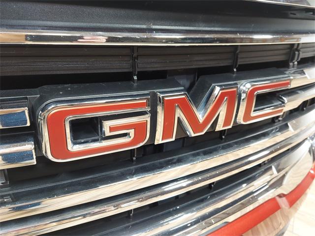 used 2022 GMC Acadia car, priced at $27,147