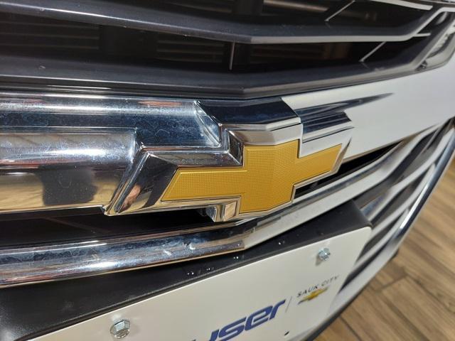 used 2024 Chevrolet Malibu car, priced at $21,655