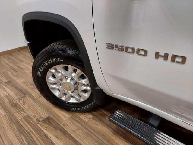 used 2022 Chevrolet Silverado 3500 car, priced at $36,514