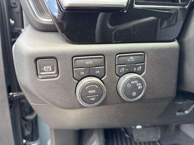 new 2025 Chevrolet Silverado 1500 car, priced at $56,689