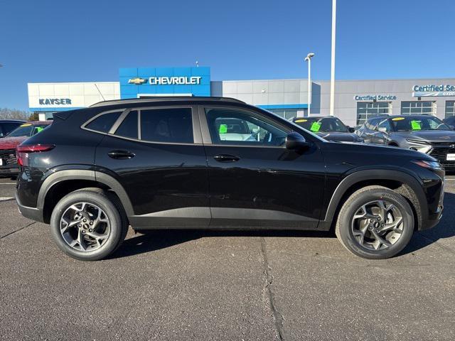 new 2025 Chevrolet Trax car, priced at $25,235