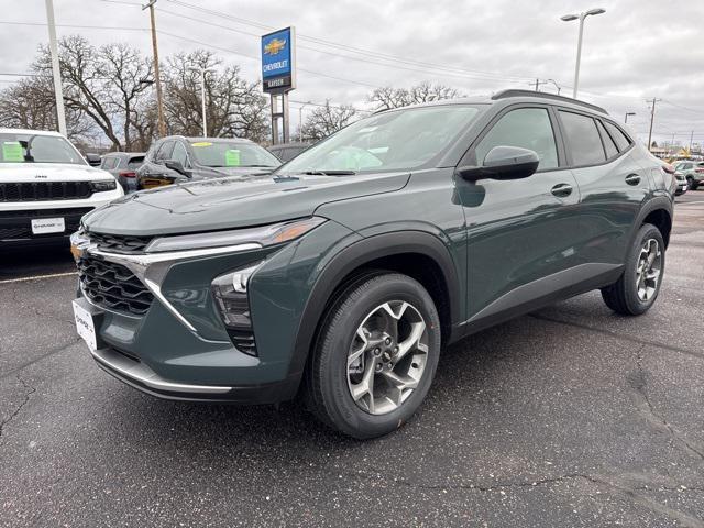 new 2025 Chevrolet Trax car, priced at $26,130