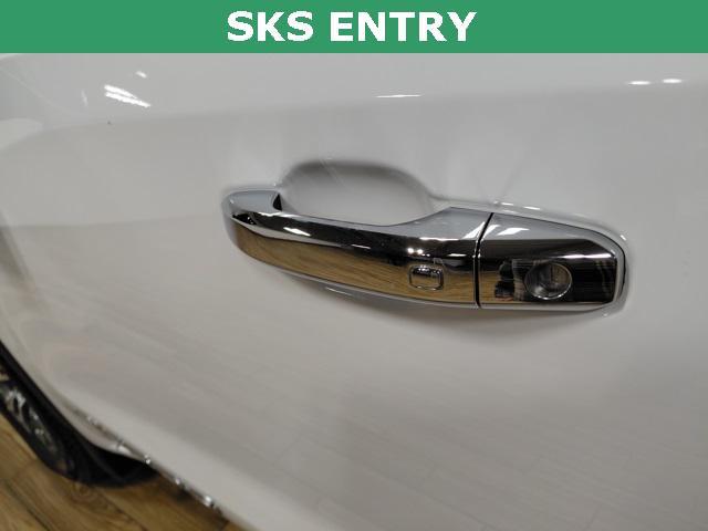 used 2025 GMC Sierra 1500 car, priced at $46,747