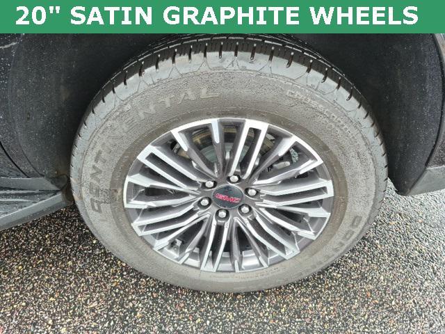 used 2025 GMC Yukon car, priced at $69,785