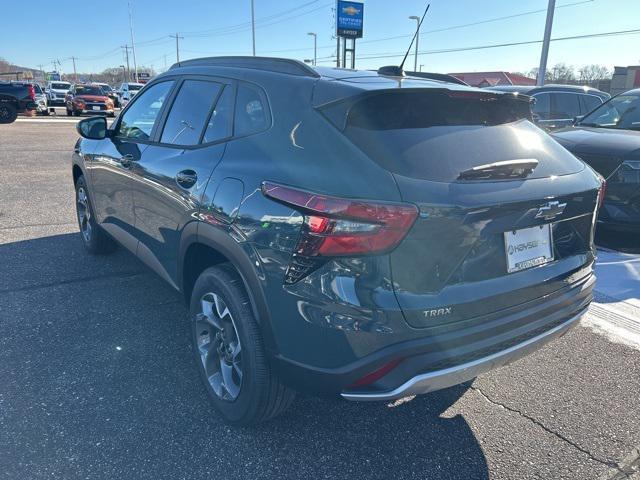 new 2025 Chevrolet Trax car, priced at $25,235