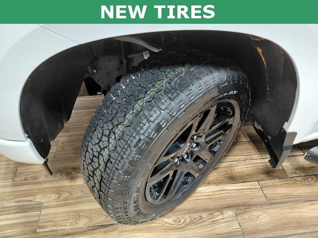 used 2024 Chevrolet Silverado 1500 car, priced at $32,898