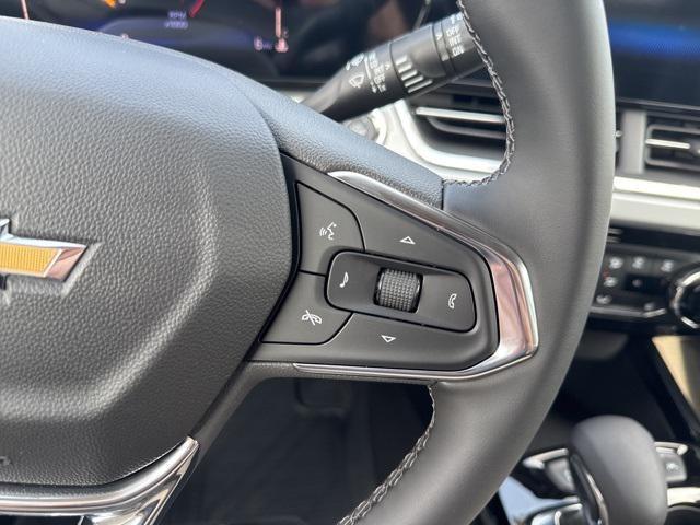 new 2025 Chevrolet Trax car, priced at $25,880