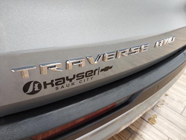 used 2024 Chevrolet Traverse car, priced at $42,858