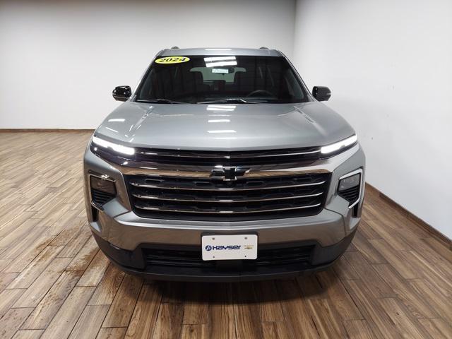 used 2024 Chevrolet Traverse car, priced at $42,858