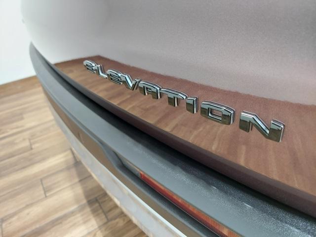 used 2024 GMC Acadia car, priced at $41,855
