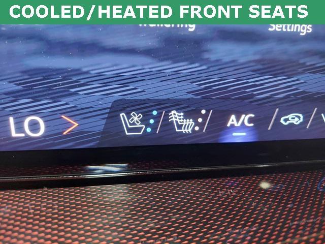 used 2024 Chevrolet Traverse car, priced at $53,864