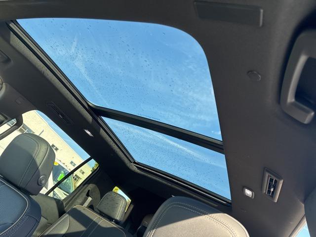 new 2026 Chevrolet Traverse car, priced at $59,645