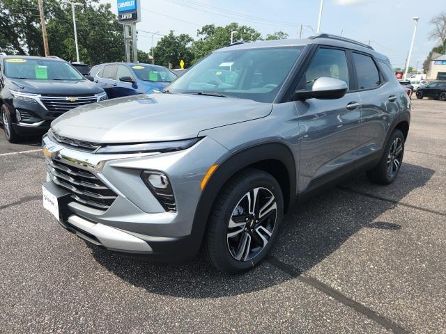 new 2025 Chevrolet TrailBlazer car, priced at $27,330