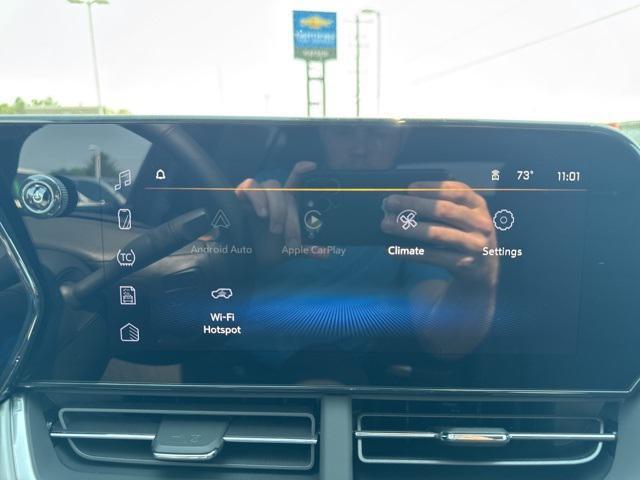 new 2025 Chevrolet Trax car, priced at $25,835