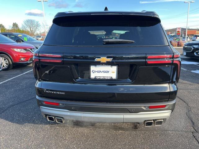 new 2025 Chevrolet Traverse car, priced at $42,495