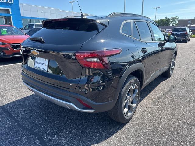 new 2025 Chevrolet Trax car, priced at $25,735