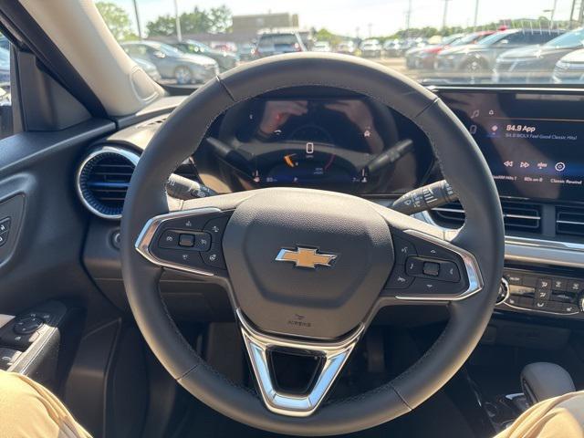 new 2025 Chevrolet Trax car, priced at $25,735