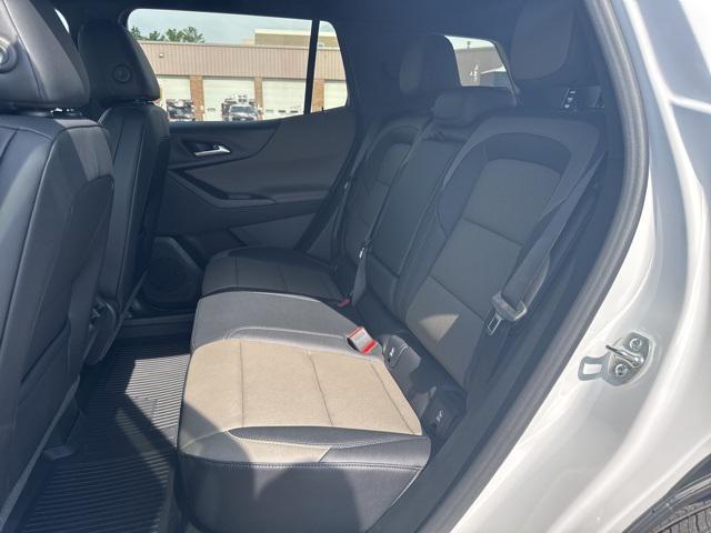 new 2026 Chevrolet Equinox car, priced at $34,370