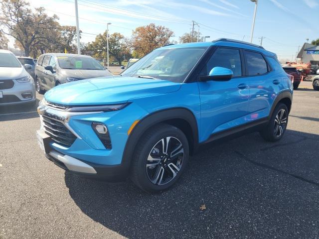 new 2025 Chevrolet TrailBlazer car, priced at $28,615