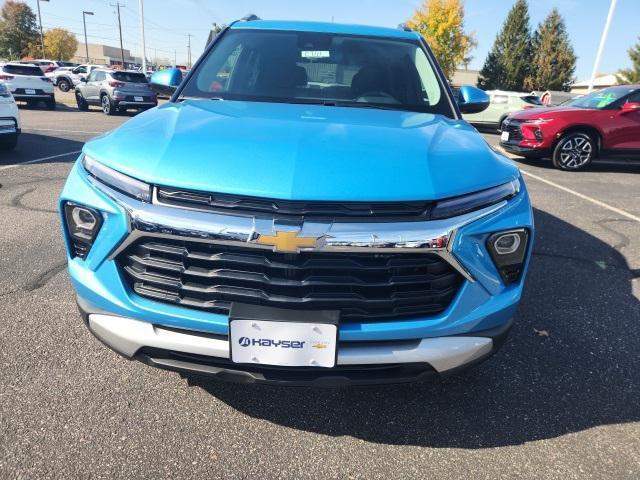 new 2025 Chevrolet TrailBlazer car, priced at $28,615