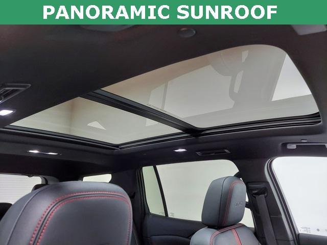 used 2024 Chevrolet Traverse car, priced at $52,947