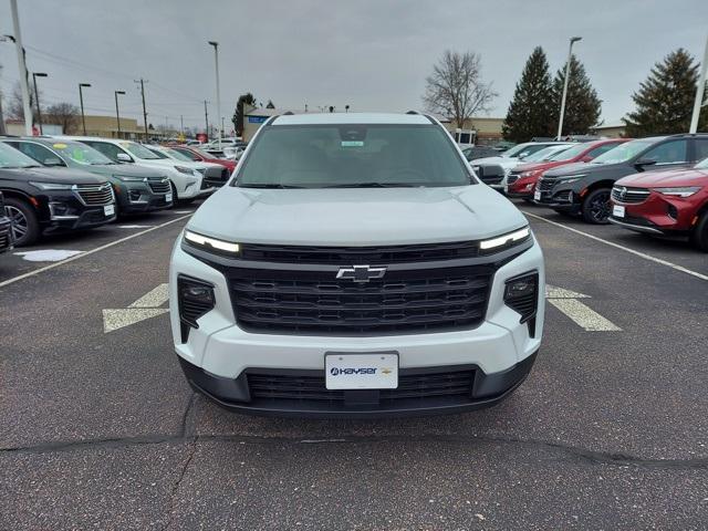 new 2025 Chevrolet Traverse car, priced at $44,630