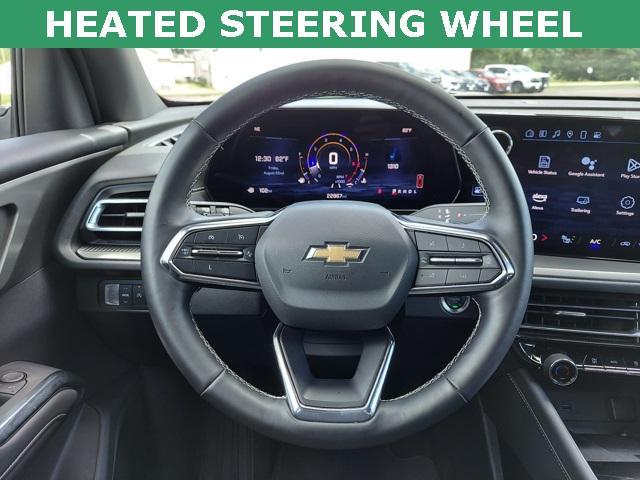 used 2025 Chevrolet Traverse car, priced at $38,929