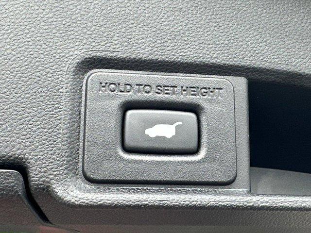 used 2023 Acura RDX car, priced at $39,995