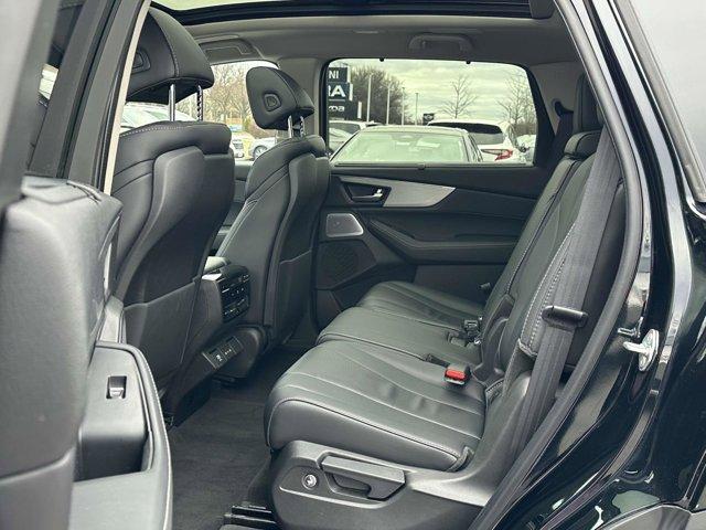 used 2025 Acura MDX car, priced at $53,995