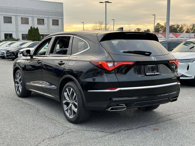 used 2022 Acura MDX car, priced at $40,995