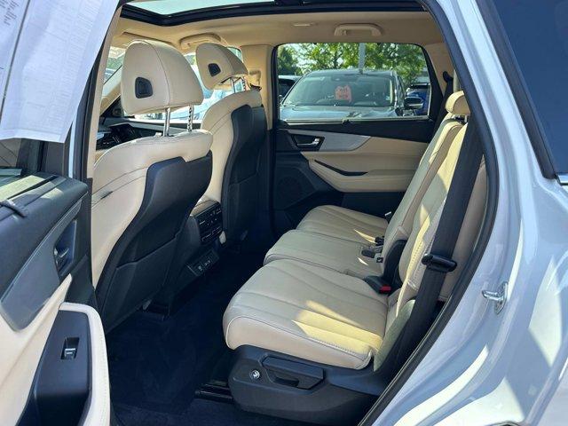 used 2024 Acura MDX car, priced at $51,995