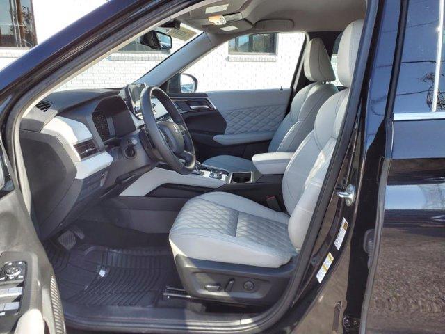 used 2023 Mitsubishi Outlander car, priced at $29,992