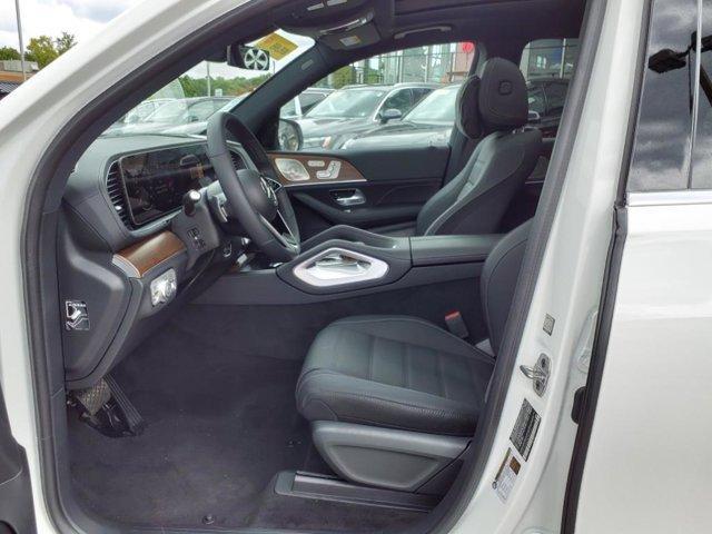 used 2025 Mercedes-Benz GLS 450 car, priced at $91,992